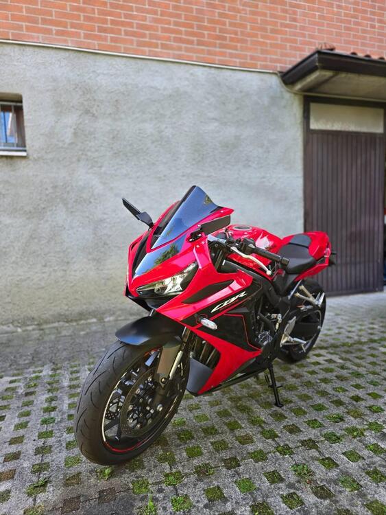 Honda CBR 650 R (2021 - 23) (4)