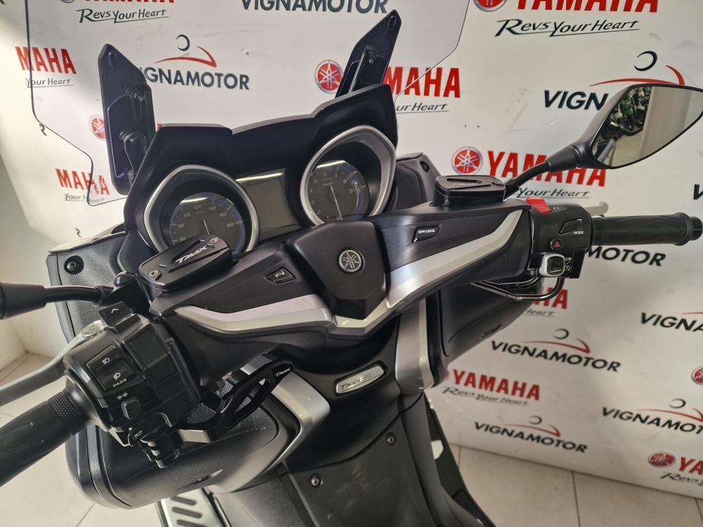 Yamaha T-Max 530 SX (2017 - 19) (2)