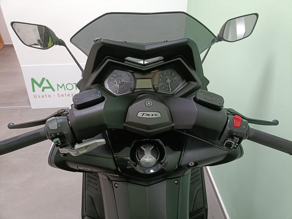 Yamaha T-Max 530 ABS (2015 - 17) (4)