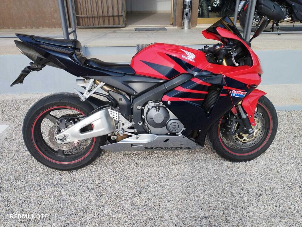 Honda CBR 600 RR (2005 - 06)