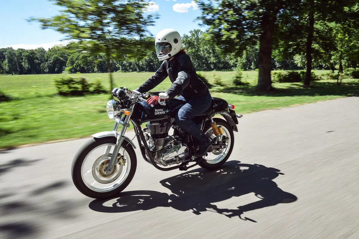 Royal Enfield Bullet, Classic e Continental GT (8)