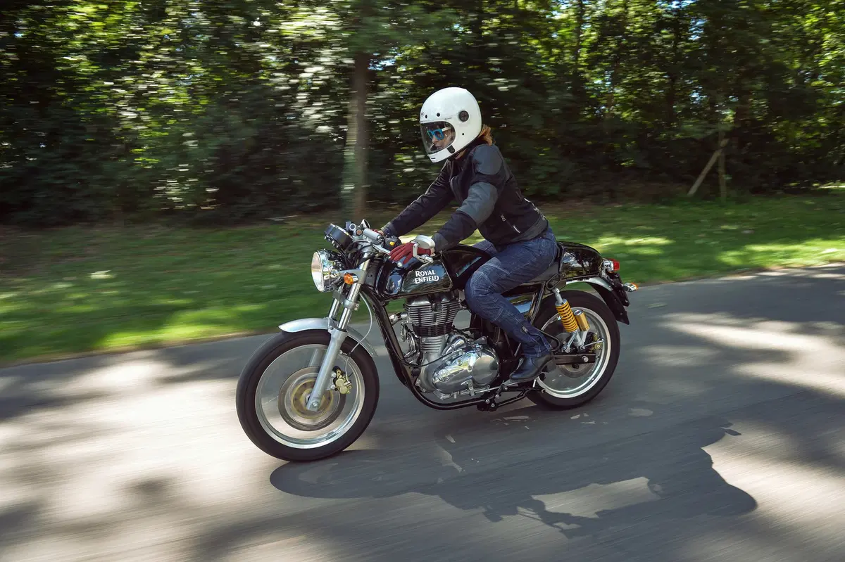 Royal Enfield Bullet, Classic e Continental GT (9)