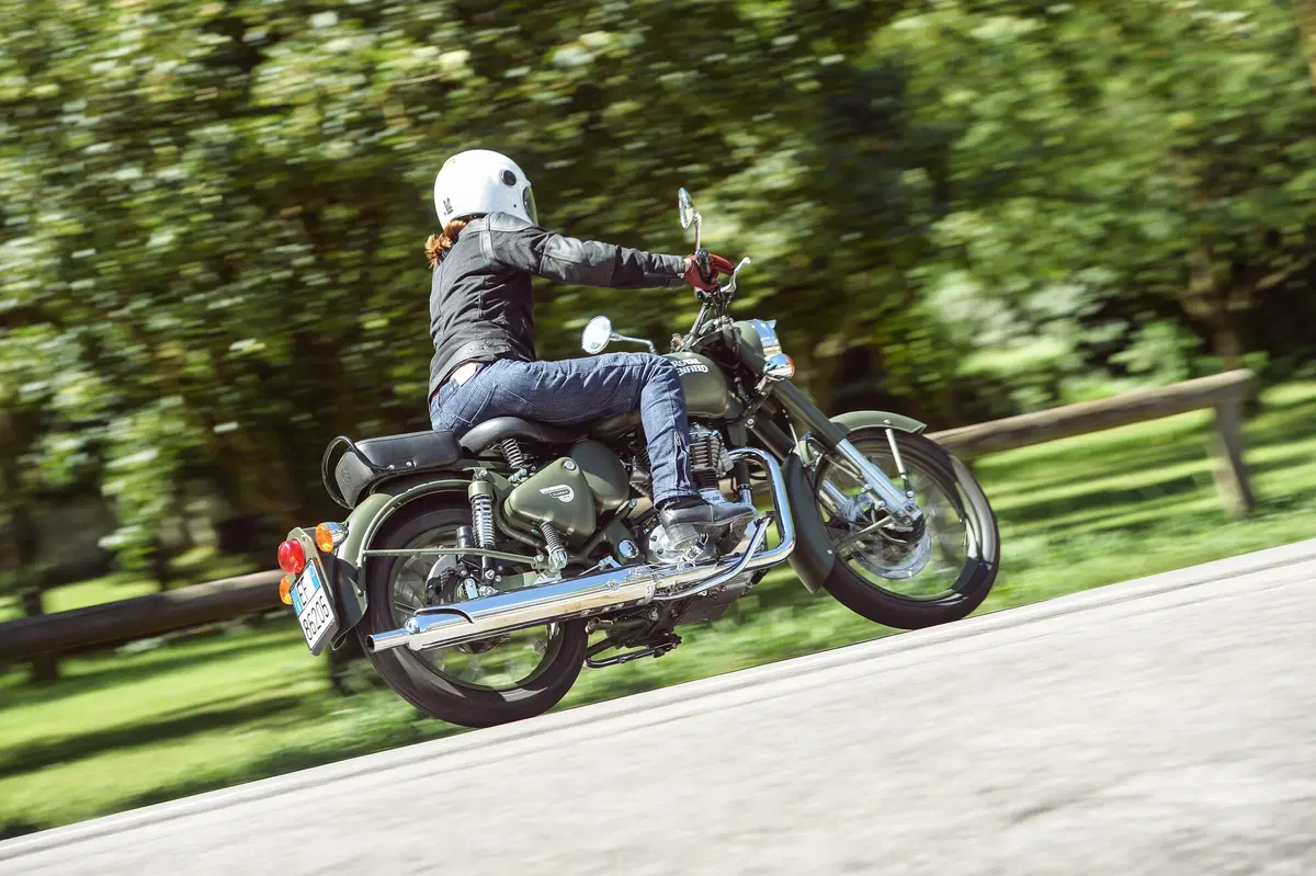 Royal Enfield Bullet, Classic e Continental GT (13)