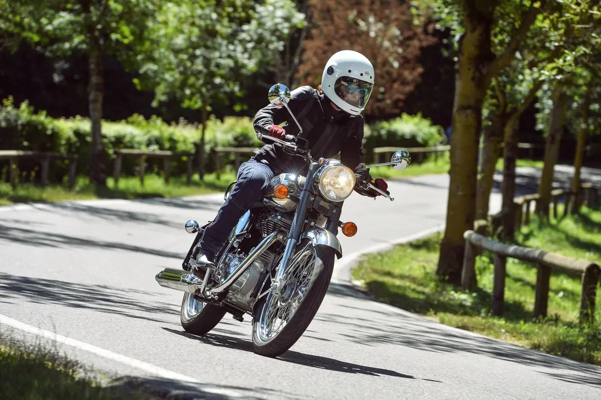 Royal Enfield Bullet, Classic e Continental GT (11)