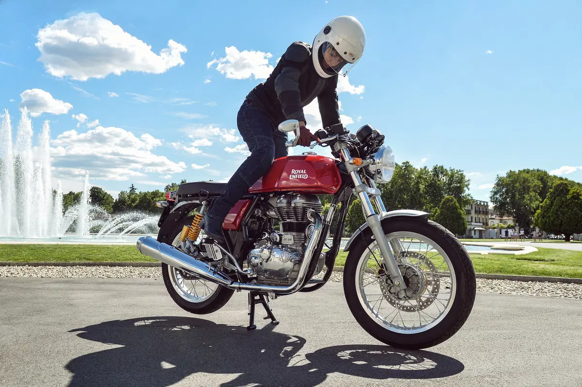 Royal Enfield Bullet, Classic e Continental GT (10)