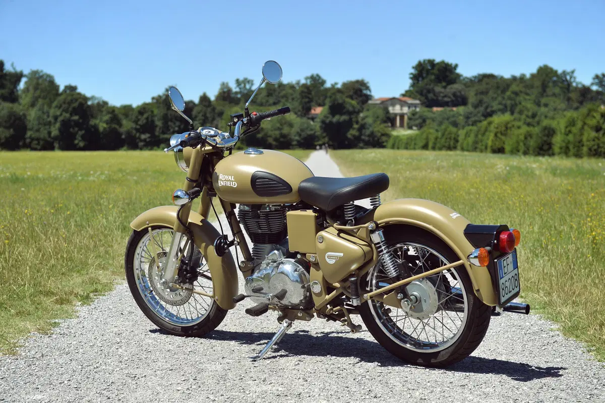 Royal Enfield Bullet, Classic e Continental GT (20)