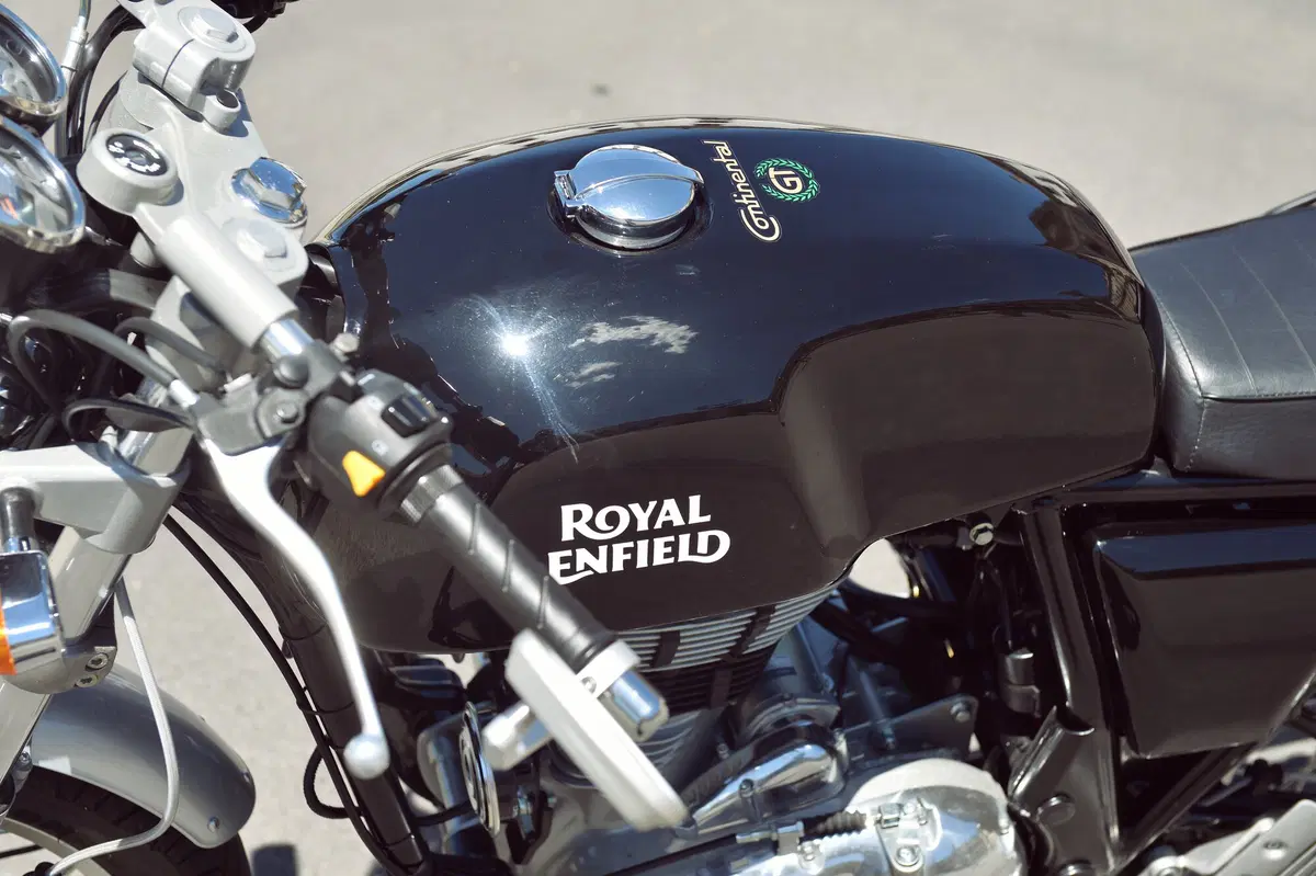 Royal Enfield Bullet, Classic e Continental GT (29)