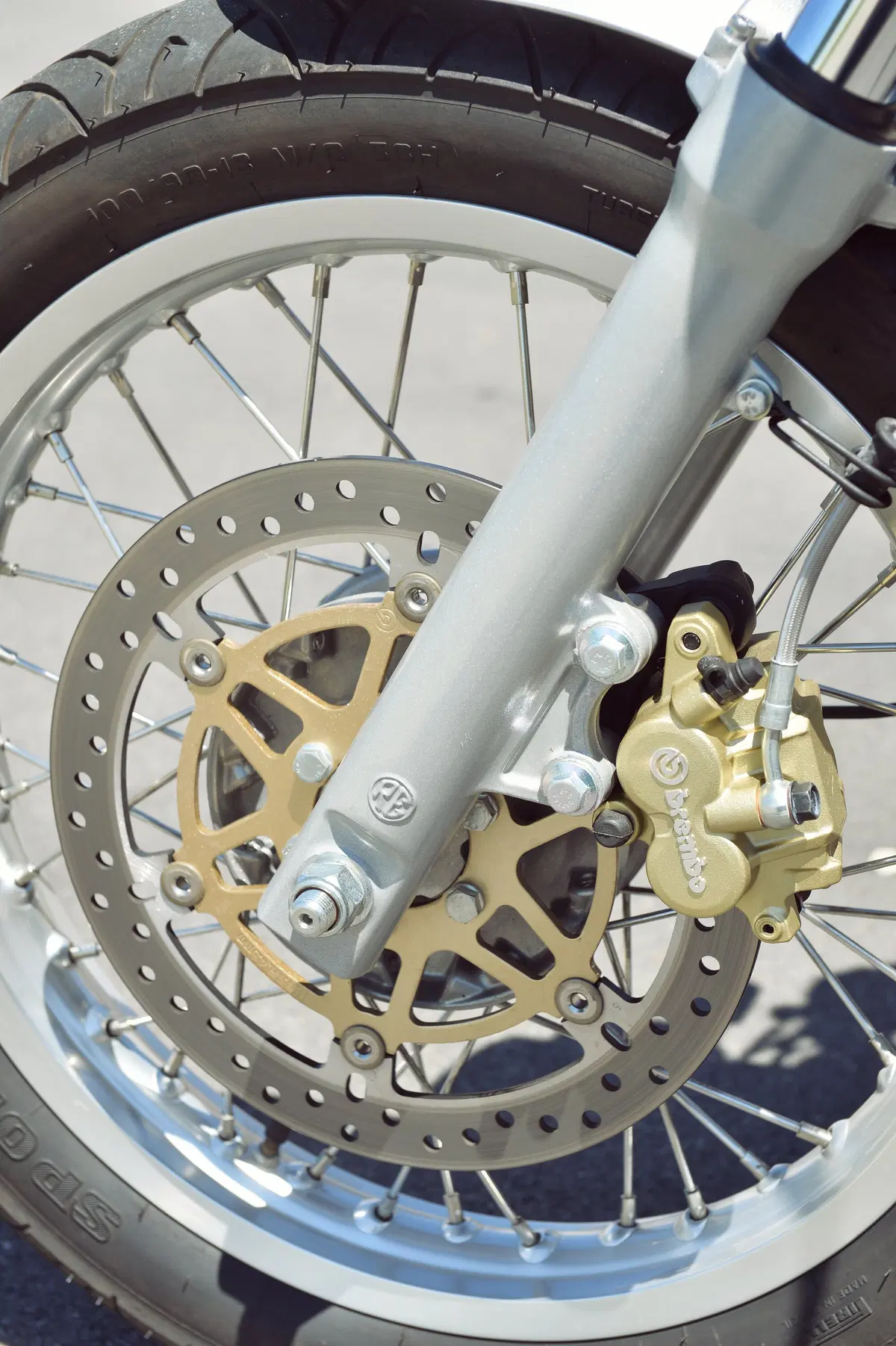 Royal Enfield Bullet, Classic e Continental GT (32)