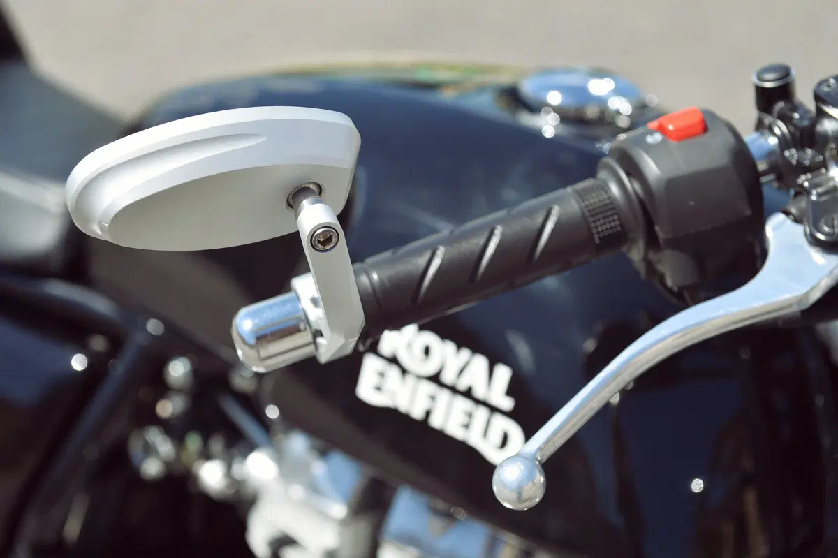 Royal Enfield Bullet, Classic e Continental GT (35)