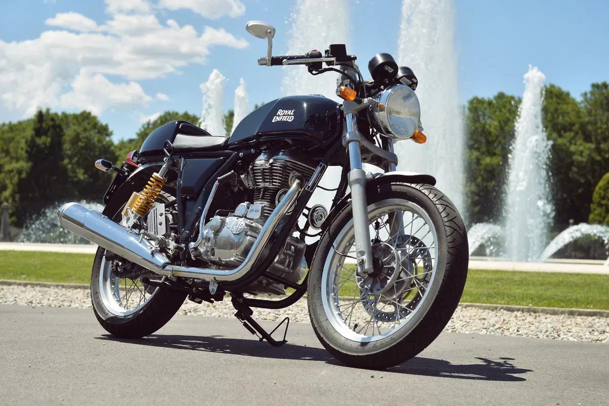 Royal Enfield Bullet, Classic e Continental GT (36)