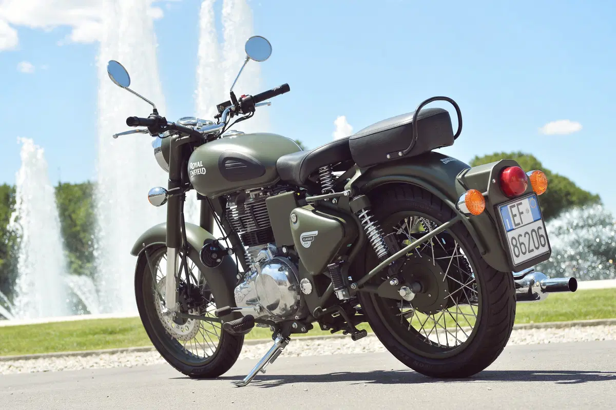 Royal Enfield Bullet, Classic e Continental GT (38)