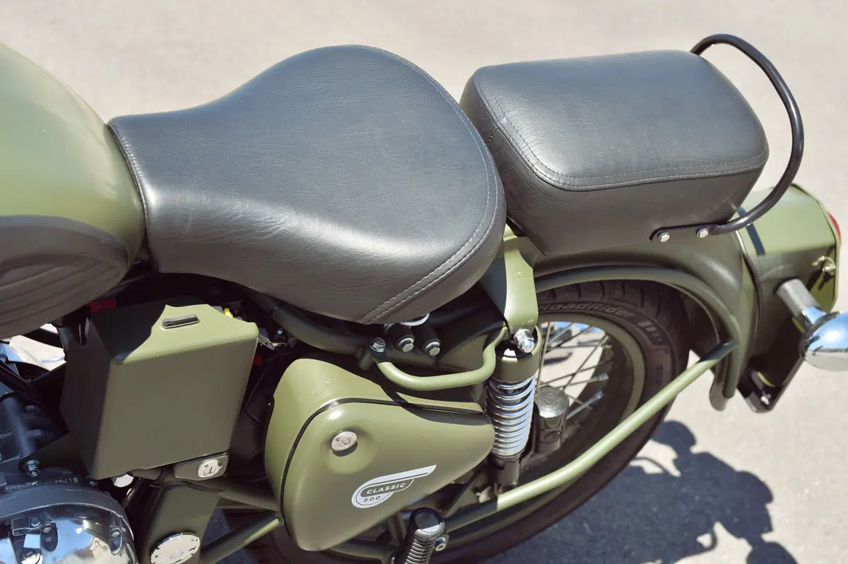 Royal Enfield Bullet, Classic e Continental GT (43)