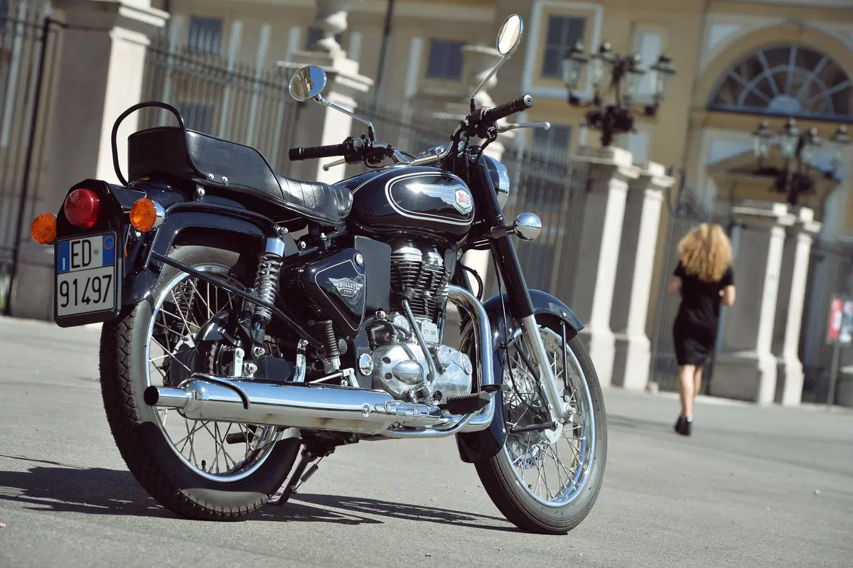 Royal Enfield Bullet, Classic e Continental GT (49)