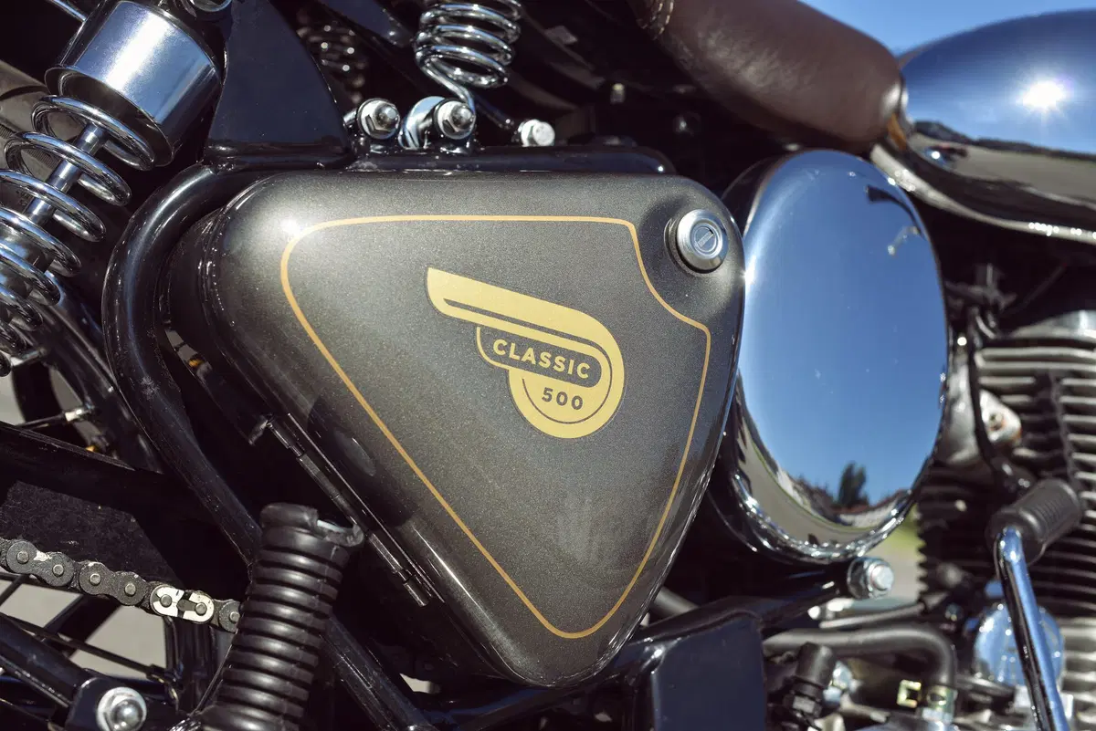 Royal Enfield Bullet, Classic e Continental GT (71)