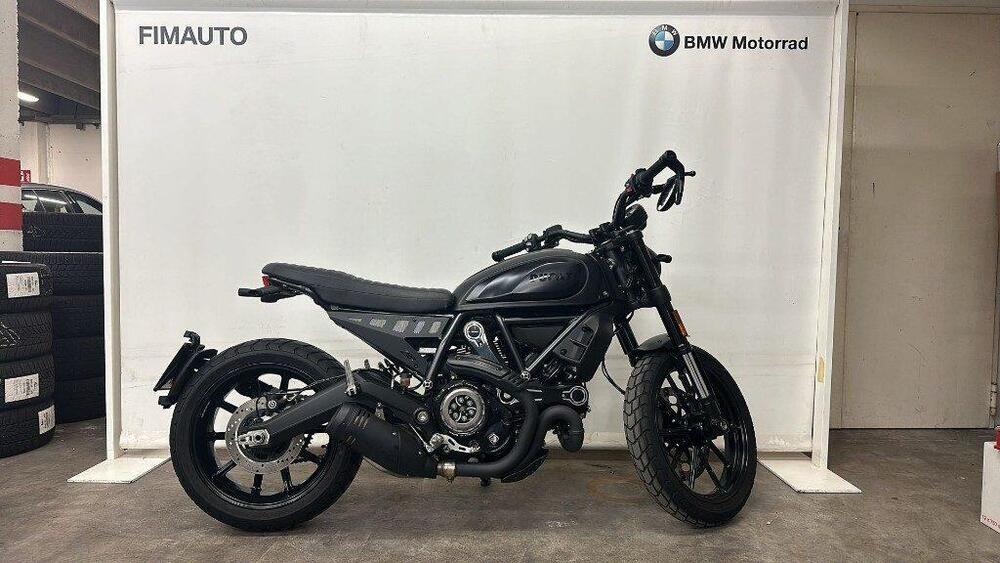 Ducati Scrambler 800 Icon Dark (2021 - 22)