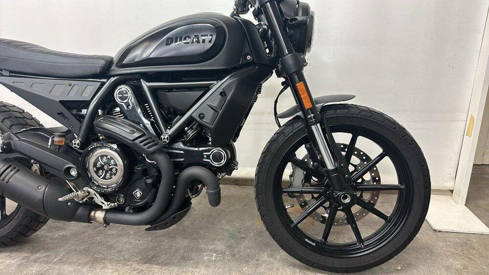 Ducati Scrambler 800 Icon Dark (2021 - 22) (5)