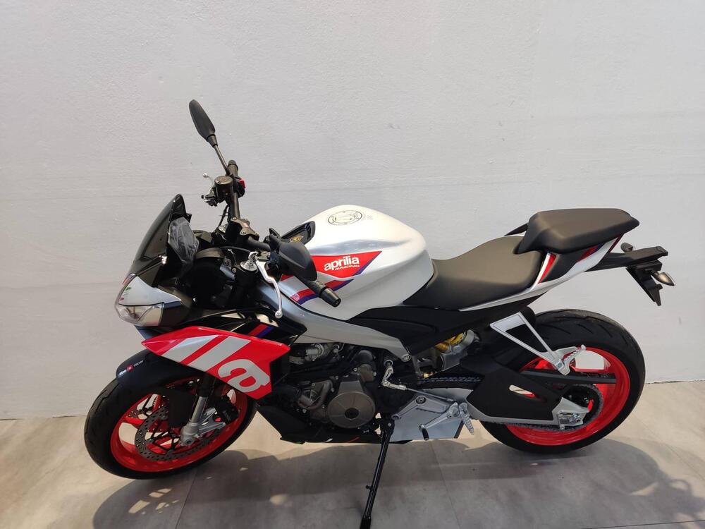 Aprilia Tuono 660 Factory (2022 - 24) (2)