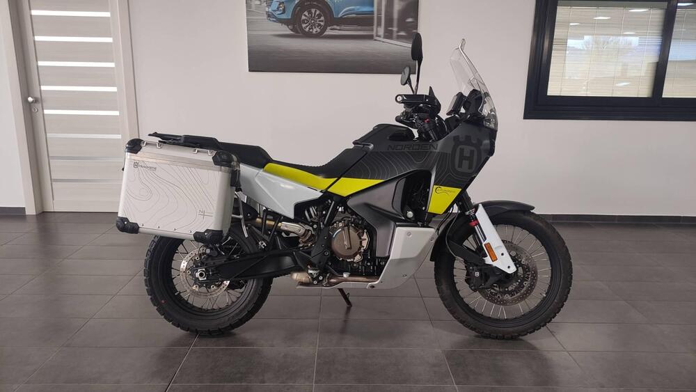 Husqvarna Norden 901 (2022 - 25) (3)