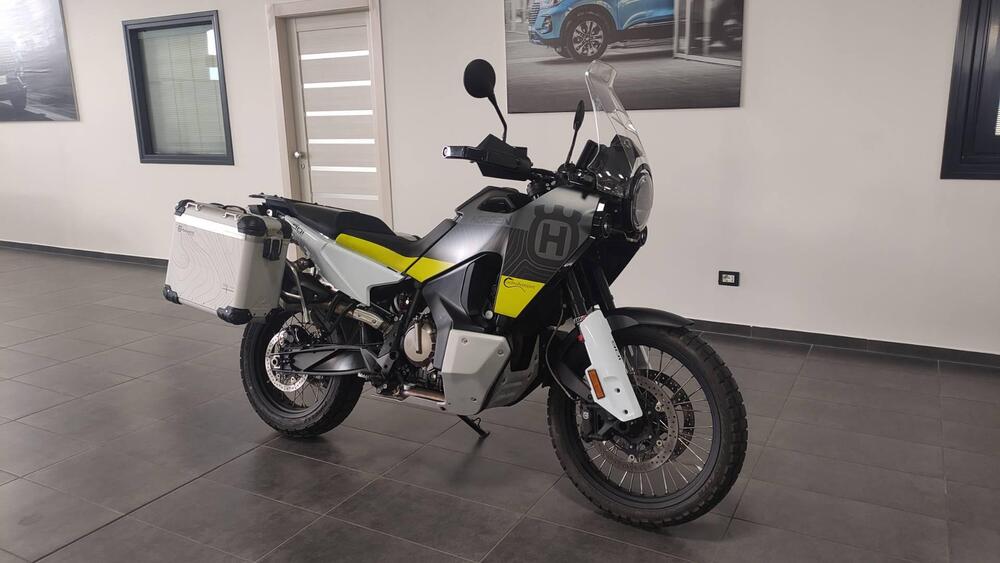 Husqvarna Norden 901 (2022 - 25) (2)