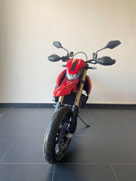 Ducati Hypermotard 698 Mono (2024) (4)