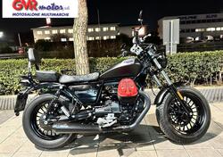 Moto Guzzi V9 Bobber Centenario (2021 - 22) usata