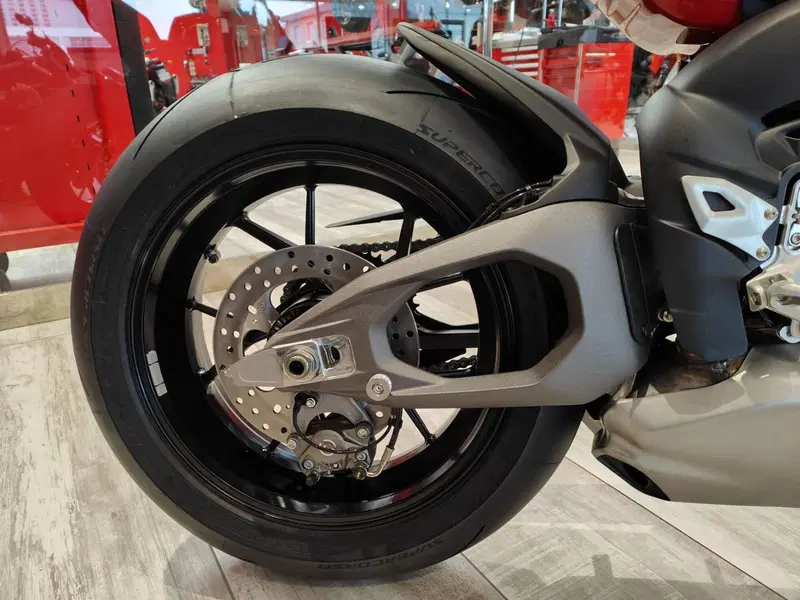 Ducati Panigale V4 (2025 - 26) (7)