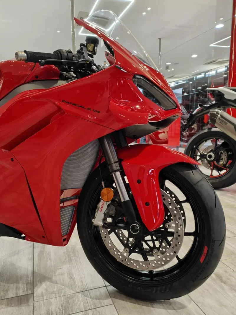 Ducati Panigale V4 (2025 - 26) (8)