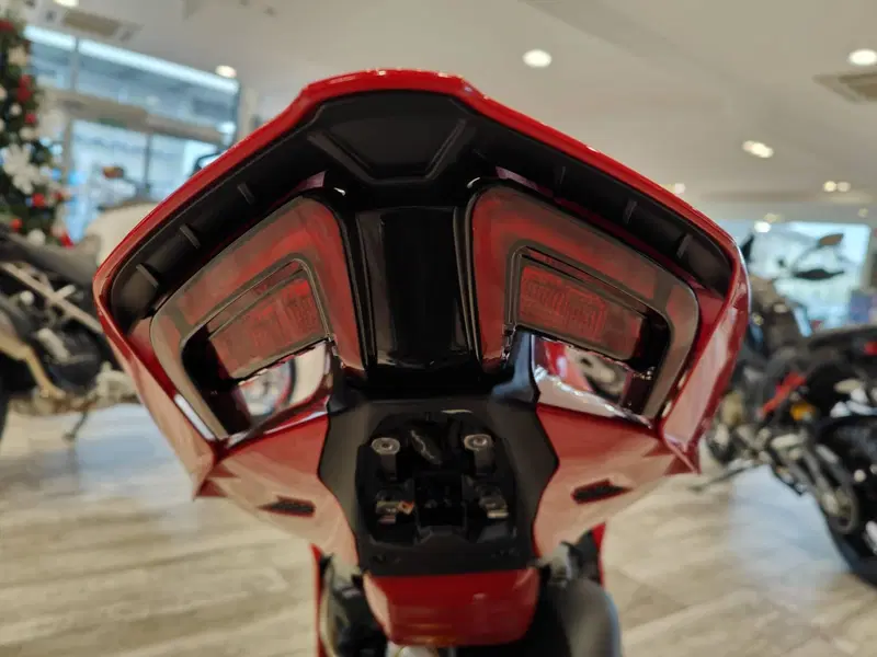 Ducati Panigale V4 (2025 - 26) (10)