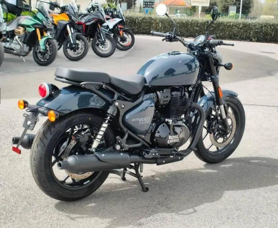 Royal Enfield Shotgun 650 (2024) (3)