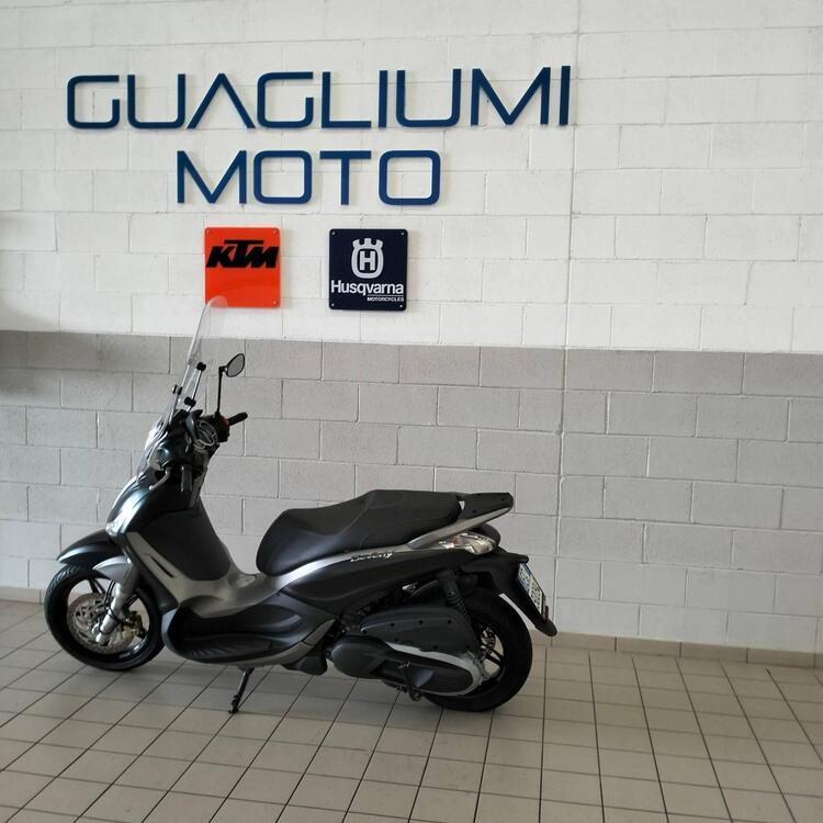 Piaggio Beverly 350 SportTouring ie ABS (2011 - 17)