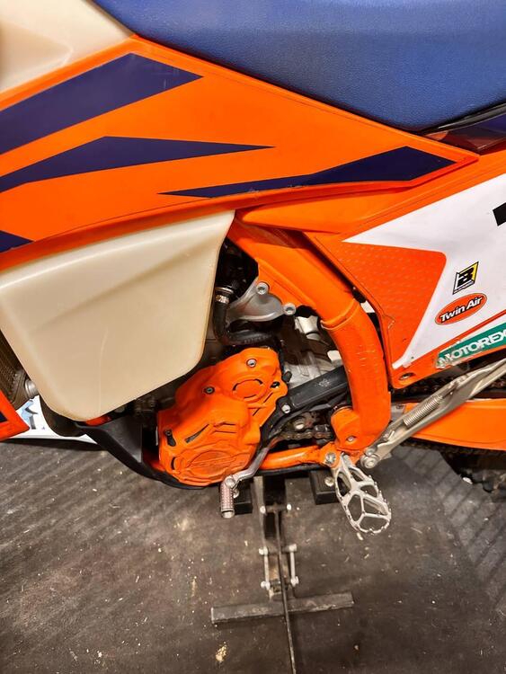 KTM 350 EXC-F Six Days (2024) (3)