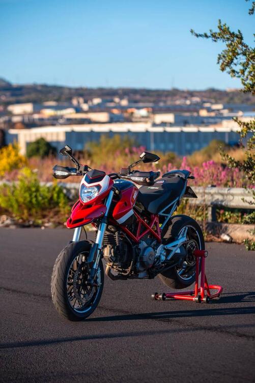 Ducati Hypermotard 796 (2012)