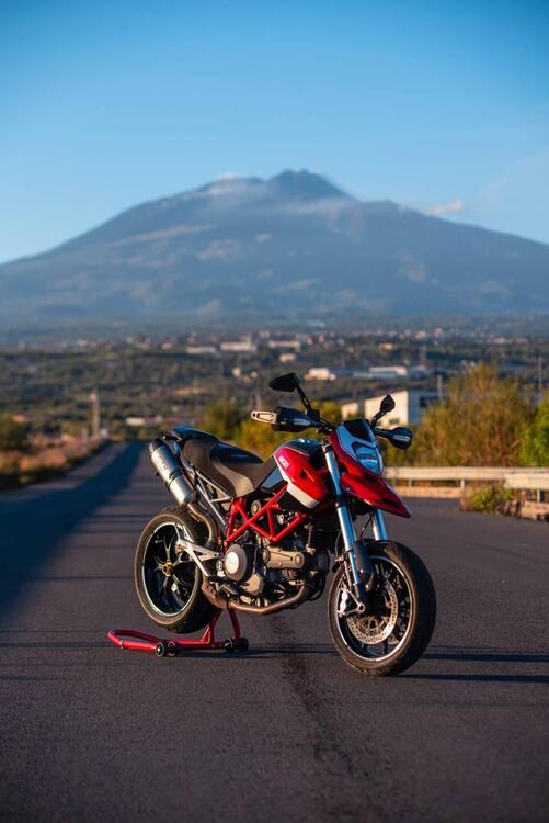 Ducati Hypermotard 796 (2012) (5)