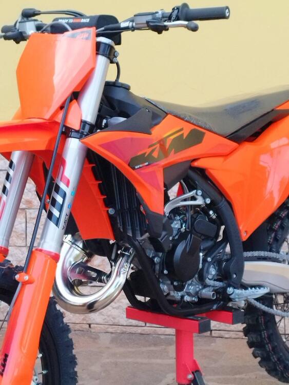 KTM 125 SX (2025) (4)