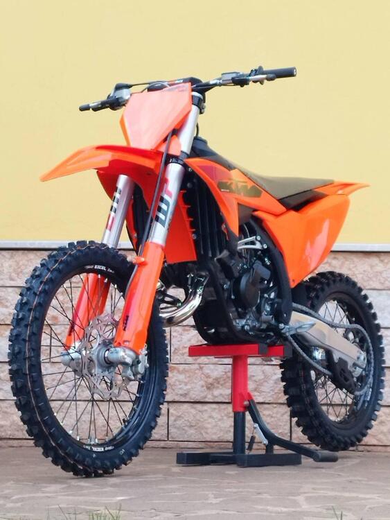 KTM 125 SX (2025) (5)