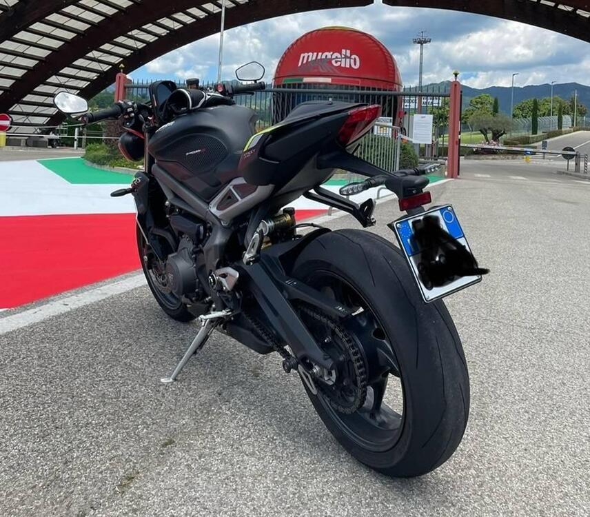 Triumph Street Triple RS (2020 - 22) (2)