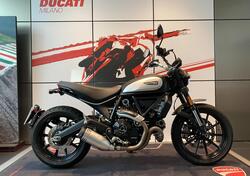 Ducati Scrambler 800 Icon Dark (2021 - 22) usata