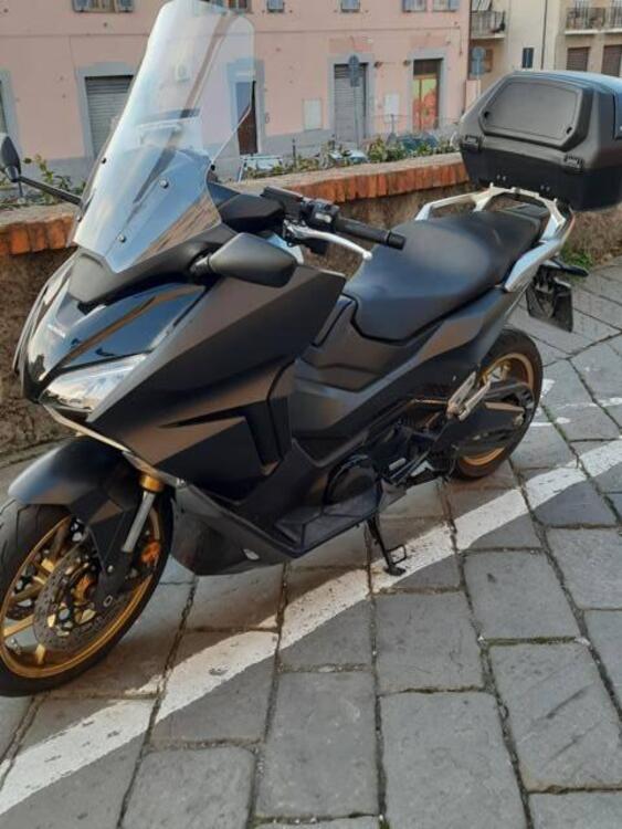 Honda Forza 750 DCT Urban (2021 - 24)