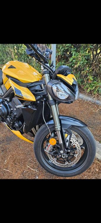 Triumph Street Triple 765 RS (2023 - 24)