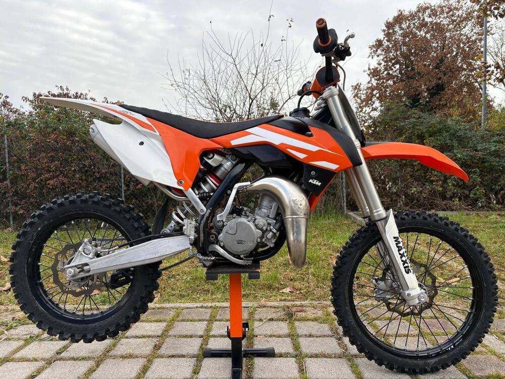 KTM 85 SX (2016) (2)