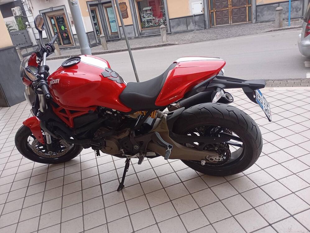 Ducati Monster 821 ABS (2014 - 17) (2)