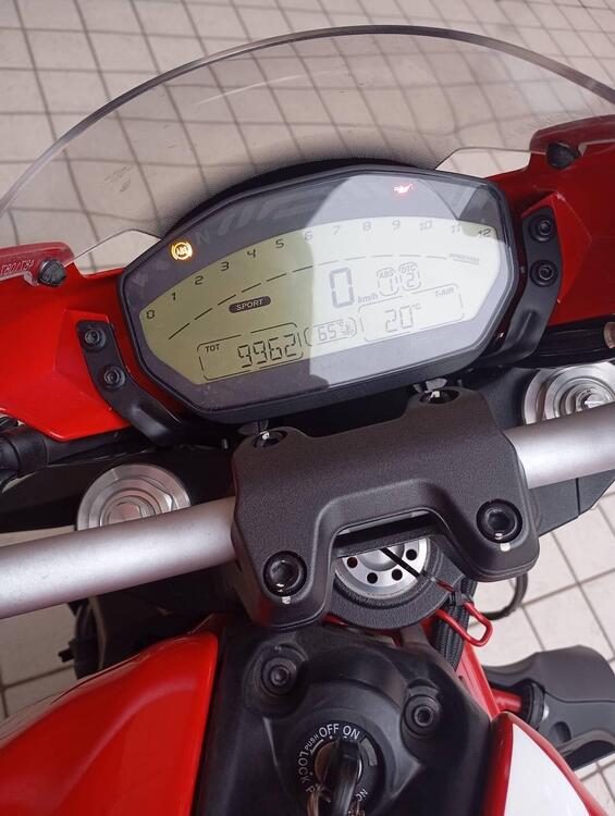 Ducati Monster 821 ABS (2014 - 17) (5)