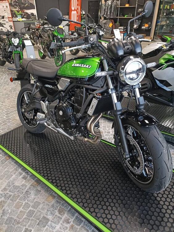 Kawasaki Z 650 RS (2025)