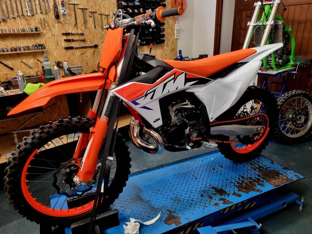 KTM 250 SX (2024) (2)