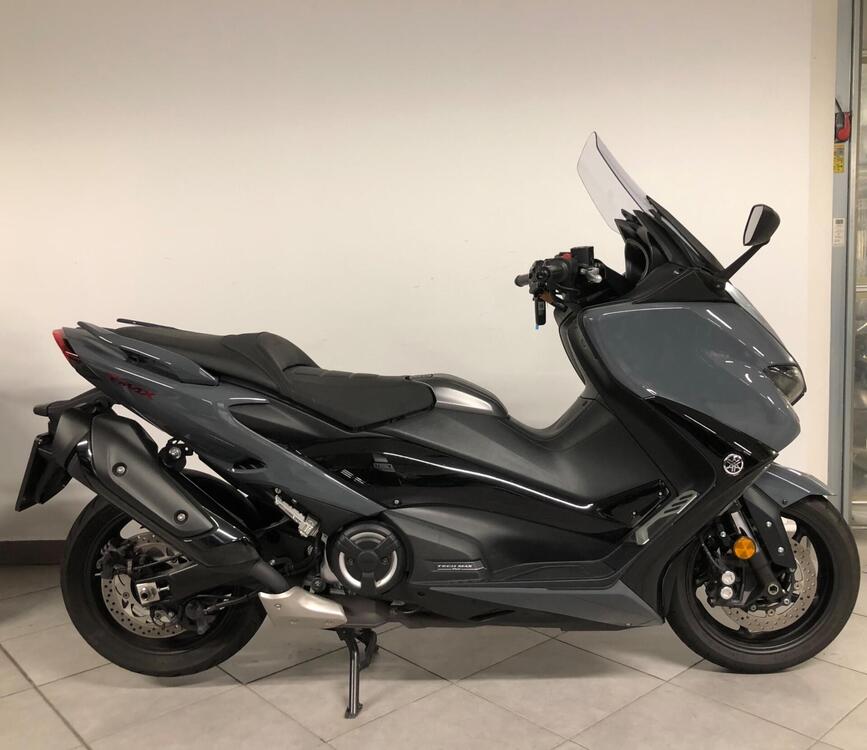 Yamaha T-Max 560 Tech Max (2021)