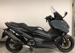 Yamaha T-Max 560 Tech Max (2021) usata