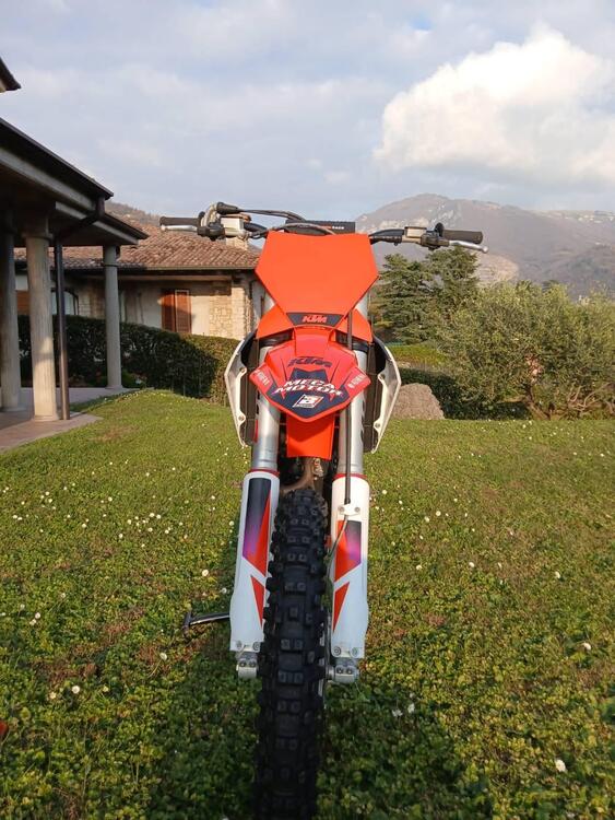 KTM 250 SX-F (2024) (4)