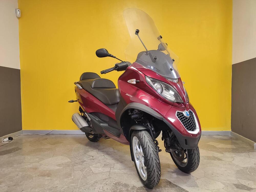 Piaggio Mp3 300 ie Business LT (2017 - 18) (2)