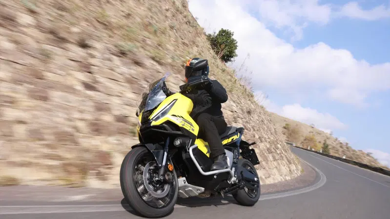 La videoscheda tecnica: tutto quello che devi sapere sull'Honda X-ADV 2025 [VIDEO]