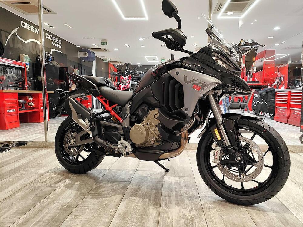 Ducati Multistrada V4 S (2025)